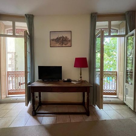 One Bedroom Apartment Place De L'Eglise, Ceret Exterior photo