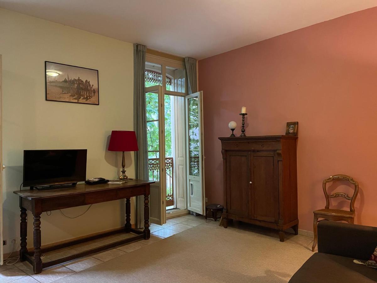 One Bedroom Apartment Place De L'Eglise, Ceret Exterior photo